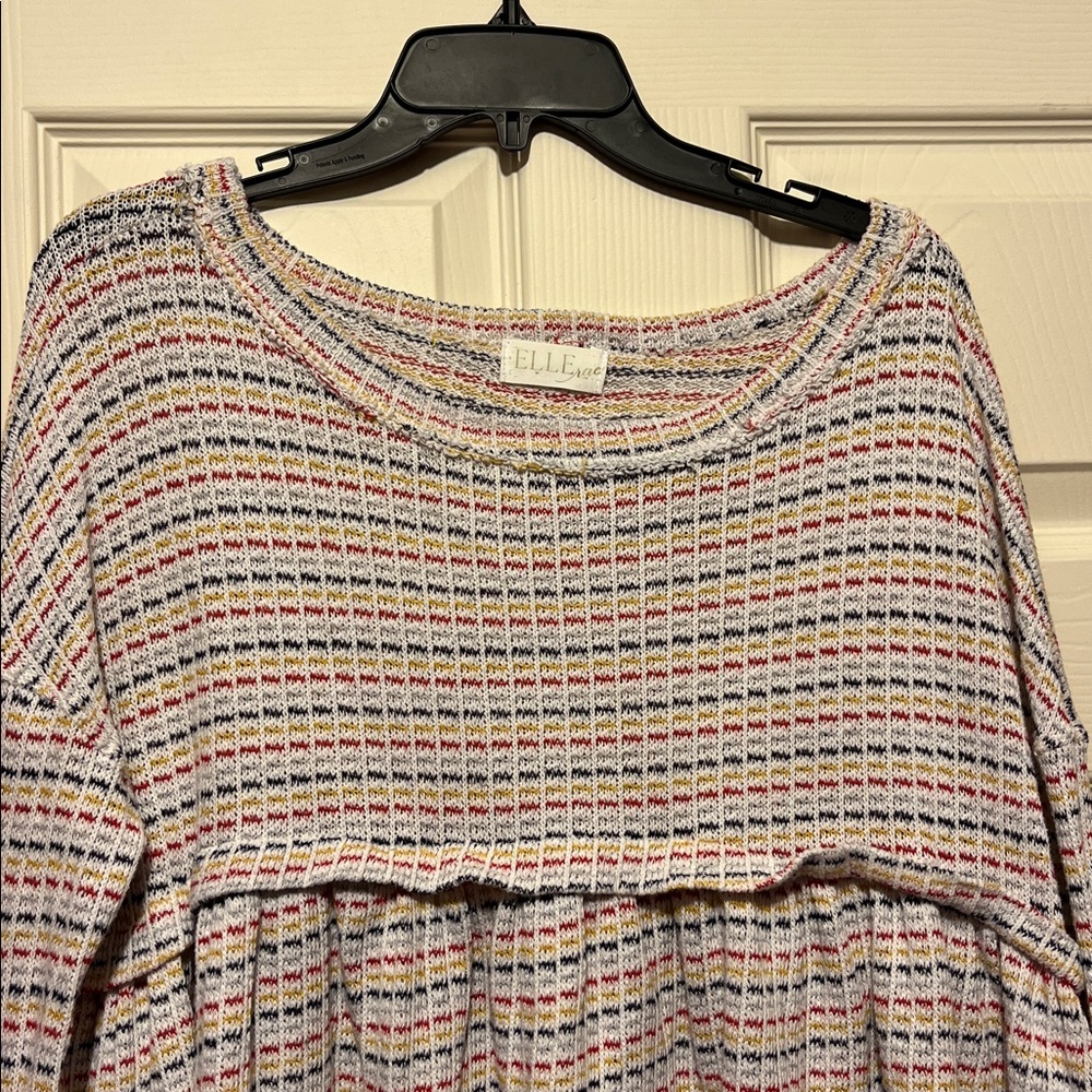Elle Rae Oversized Knit Top - Size M - Picture 3 of 7